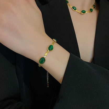 Emerald Luxe Oval Crystal Jewelry Set